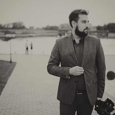 Videographer Paul Sinpetrean