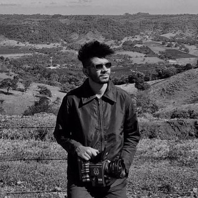 Videographer Douglas Araújo