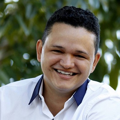 Videographer Ronei Marcos