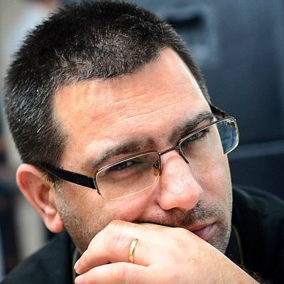 Videographer Viorel Gingu