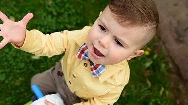 来自 什蒂普, 北马其顿 的摄像师 Perfect Wedding - BIRTHDAY STORY - MIHAIL, baby