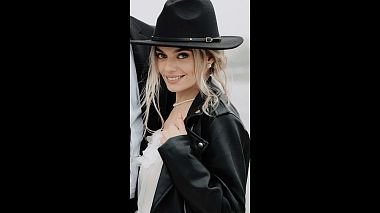 Videographer RAEV FILM from Praha, Česko - 4.11.2022 Budapest Wedding, drone-video, showreel, wedding