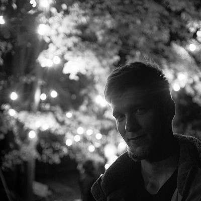 Studio worker Руслан рарваоавова