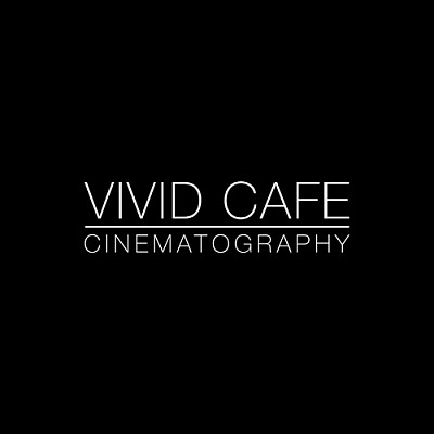 Videographer Vivid Cafe