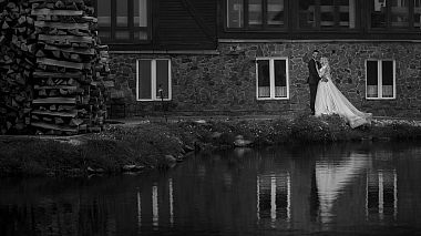 Videographer Mihai Alexe from Târgoviște, Rumunsko - Iulia & Denis, wedding