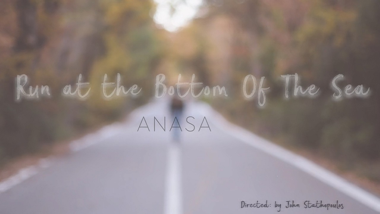 Run at The Bottom Of Τhe Sea