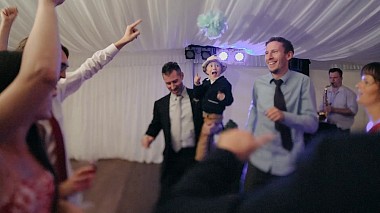 Βιντεογράφος Peter  Novak – perkypugfilms.com από Λονδίνο, Ηνωμένο Βασίλειο - Anicka & Vita / wedding party video, baby, backstage, event, reporting, wedding