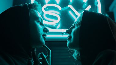 Videographer GENTLEMAN - Wedding Story from Rzeszow, Poland - NEON engagement, wedding