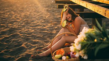 Filmowiec Roman Komsyukov z Praga, Czechy - Summer Vibe, musical video, wedding