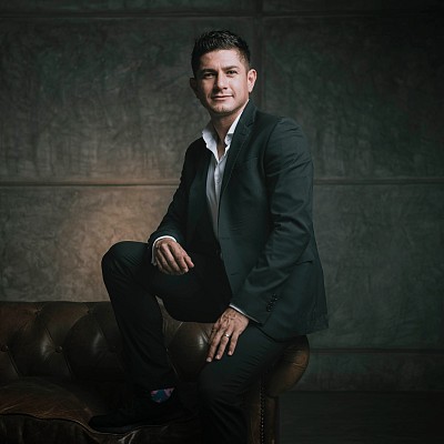 Videographer Armando Treviño