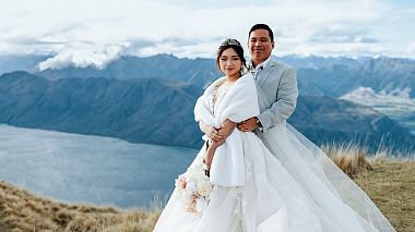 Filmowiec Vivi Stokes z Praga, Czechy - Winter celebration in the mountains, drone-video, wedding