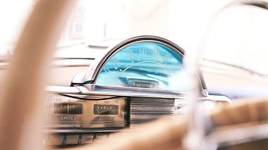 Videografo Zvonite Tarantino da Mosca, Russia - Свадебная прогулка у кремля, engagement, wedding