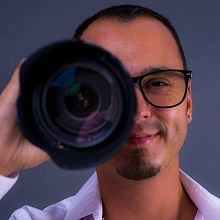 Videographer Tom Bass