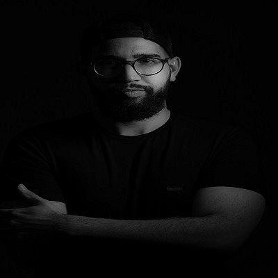 Videographer Ron Barboza