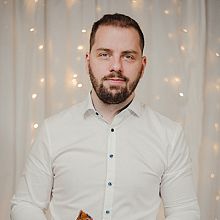 Видеограф Tibor Bujdosó