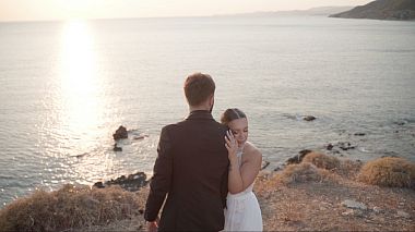 来自 Pireas, 希腊 的摄像师 Panagiotis Taxiarchis Magnisalis - Maria & Panagiotis | Short Film Wedding with Emotional Couple, baby, drone-video, event, showreel, wedding