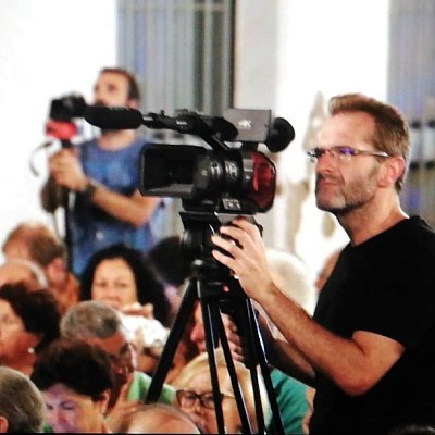 Videographer Toni Rivas