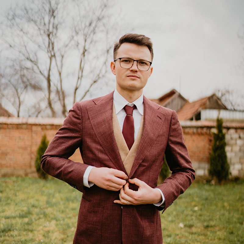 kameraman Profire Carlos