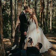 Videographer Ivanovi Weddings by SmartBus Photo Studio