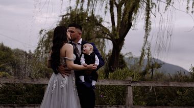 Videograf Daniel Diaconu din Roma, Italia - Botezul Cayden, baby, eveniment