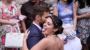 来自 卢布尔雅那, 斯洛文尼亚 的摄像师 Poročni fotograf - one day, we’ll make a little family, but now it’s you & me, wedding