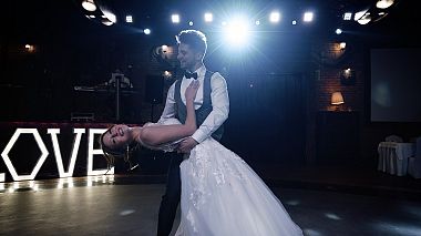 Βιντεογράφος Klatka po Klatce Studio Filmowe από Βαρσοβία, Πολωνία - Karolina & Tomek // Zamek Trylogia, wedding