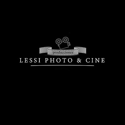 Videographer Lessi Cine