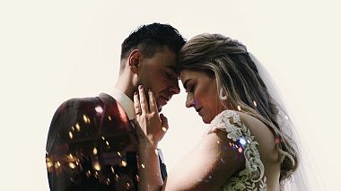 Βιντεογράφος Nout Peper από Ενσκέντε, Ολλανδία - They Built a Private Festival for their Wedding!, wedding