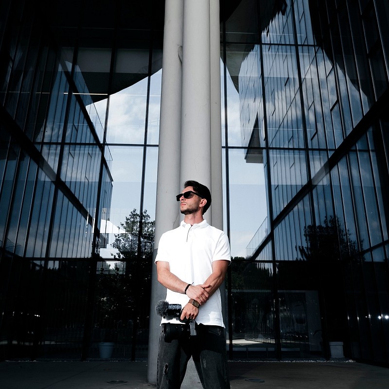 Videographer Z F S Production