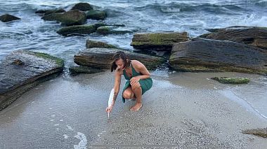 来自 皮特什蒂, 罗马尼亚 的摄像师 Alexandra miu - sea and girl, reporting, showreel