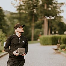 Videographer Slem Daniel