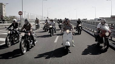 Filmowiec ugo roffi z Mediolan, Włochy - Distinguished Gentleman's Ride - Genoa 2016, event, reporting, sport