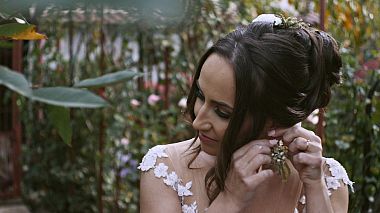 Videographer Cosmin Bleoca from Sibiu, Rumunsko - Nana + Cristi- Wedding Highlights, engagement, event, wedding