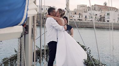 Videographer Videofficine Studio from Lecce, Italy - Fall in love on the boat, wedding