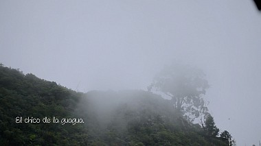 Videographer MAHAY ALAYÓN from Las Palmas de Gran Canaria, Španělsko - El chico de la guagua (The guy from the bus), engagement, reporting, wedding