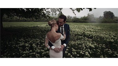 来自 雅西, 罗马尼亚 的摄像师 Carp Films - Oana & Gabi // Together is a beautiful place to be, event, wedding