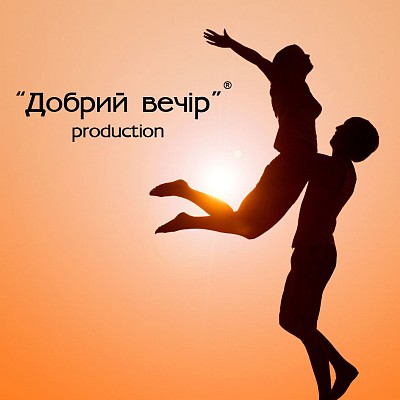 kameraman Studio GOOD EVENING