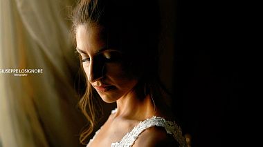 来自 马泰拉, 意大利 的摄像师 Giuseppe losignore - Parla piano, se parli d'amore..., wedding