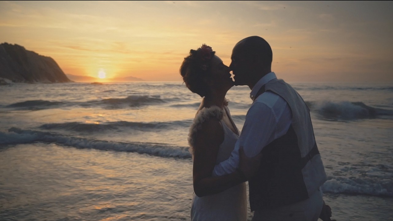 CESAR & TERESA TRAILER BODA