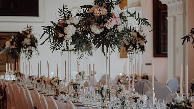 Videographer Christian Wagner from Regensburg, Německo - Luxury castle wedding near Munich, drone-video, wedding