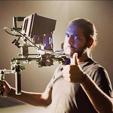 kameraman Khedive Appa
