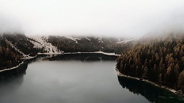 来自 布加勒斯特, 罗马尼亚 的摄像师 Eusebiu Badea - A // A - wedding highlights, drone-video, musical video, wedding