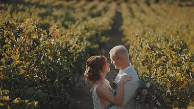 Videógrafo Light Within Films de Heraclião, Grécia - Jenn + Elliot | Wedding in Agreco Farms Crete, anniversary, drone-video, engagement, erotic, wedding