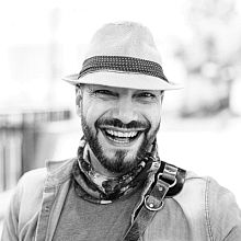 Videographer Steve Oikonomou