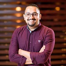 摄像师 Mina Ibrahim Youssef