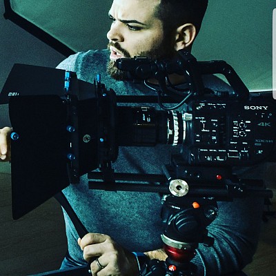 Videographer Vincenzo Romagnoli