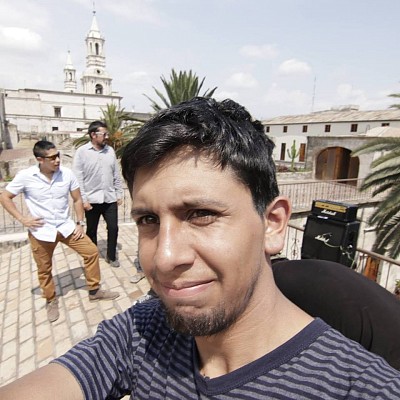 kameraman Geraldo Adriano Macedo Espinoza